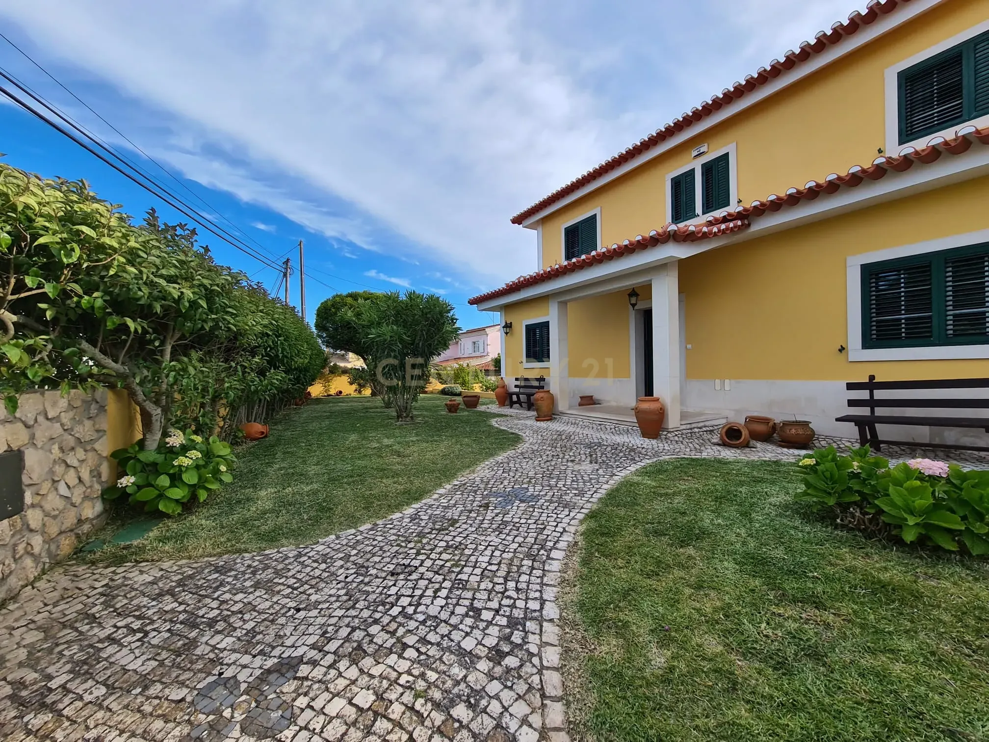 Moradia T5 em Vila Franca de Xira - Image 1