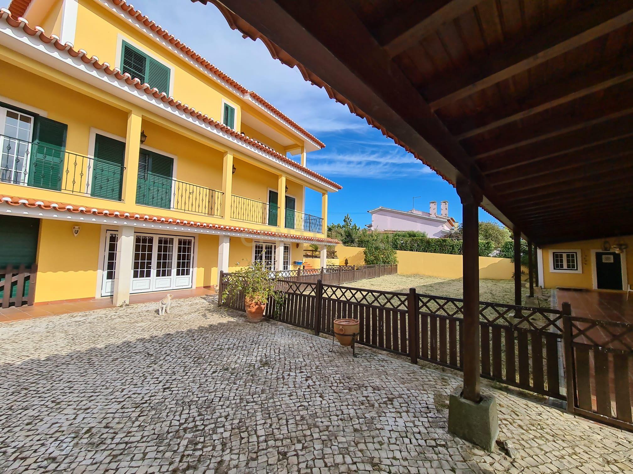 Moradia T5 em Vila Franca de Xira - Image 7
