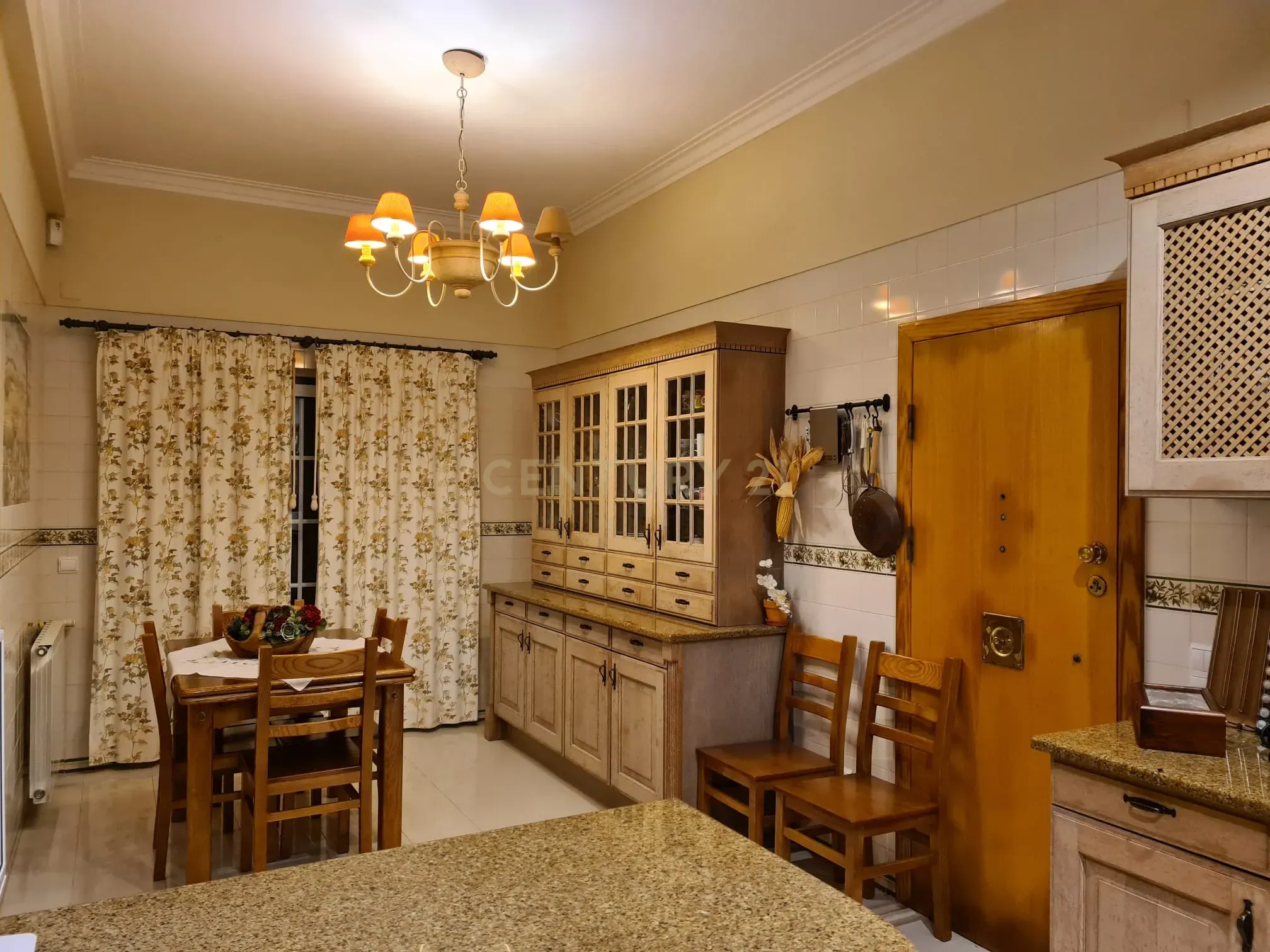 Moradia T5 em Vila Franca de Xira - Image 23