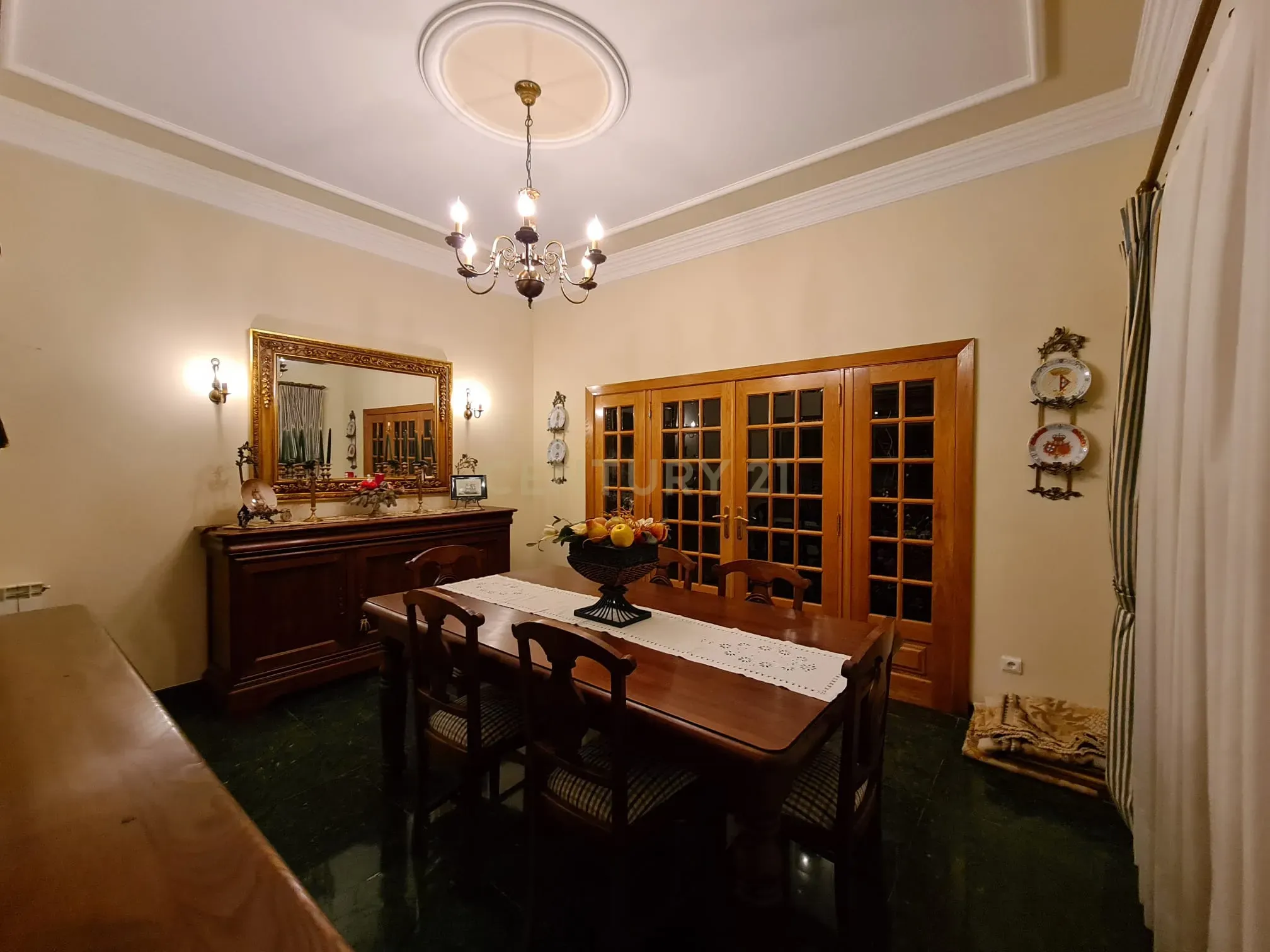 Moradia T5 em Vila Franca de Xira - Image 42