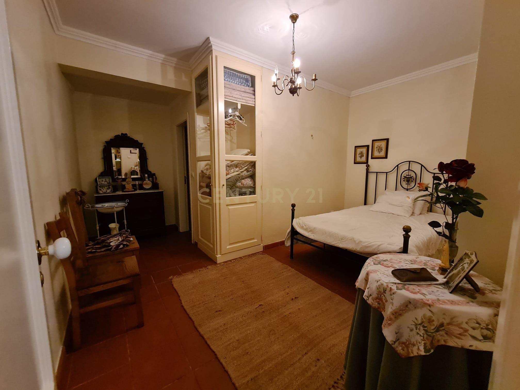 Moradia T5 em Vila Franca de Xira - Image 48