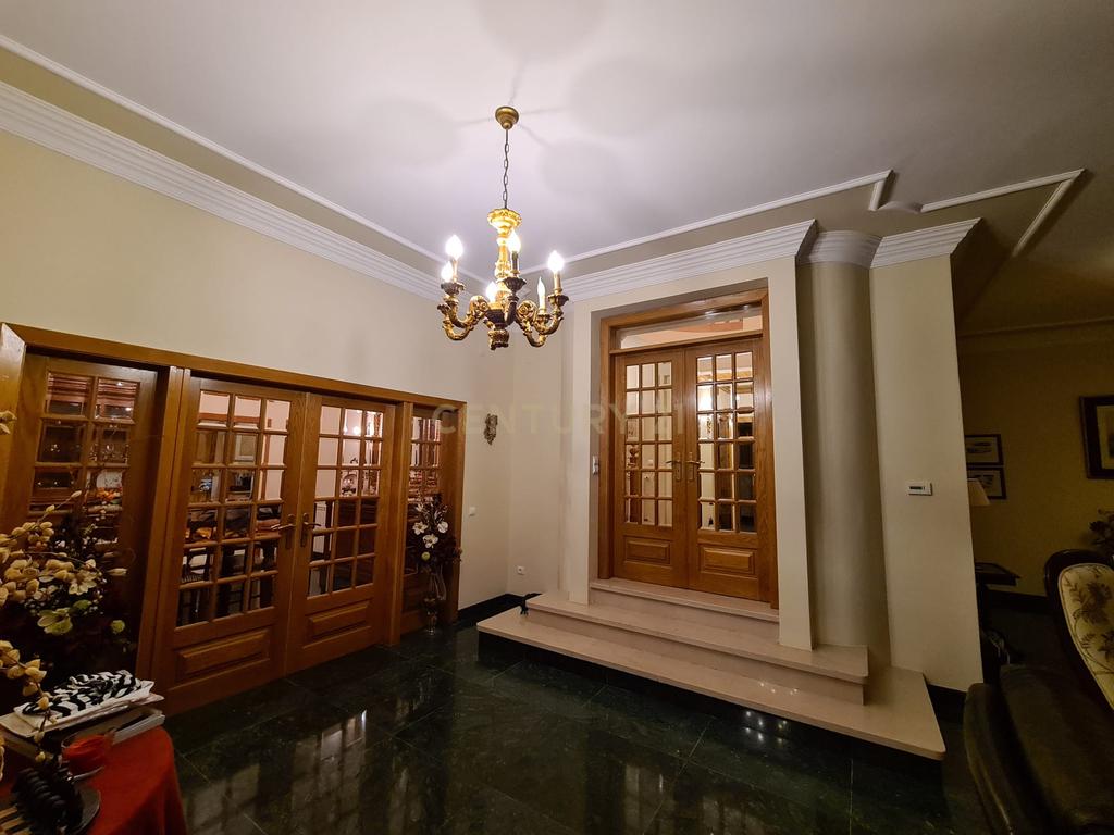 Moradia T5 em Vila Franca de Xira - Image 45