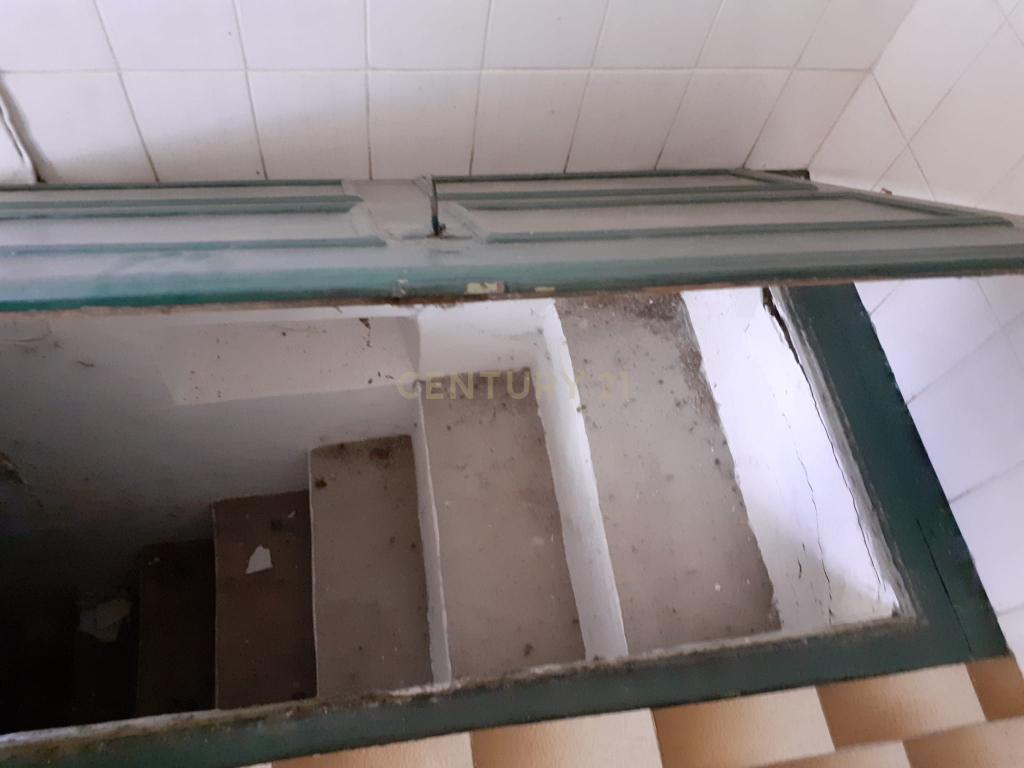 Casa Senhorial, situado na rua de Mourão, 37 em Reguengos de Monsaraz. - Image 56
