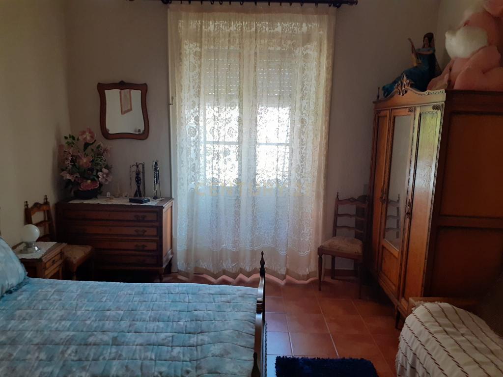 Casa Senhorial, situado na rua de Mourão, 37 em Reguengos de Monsaraz. - Image 33