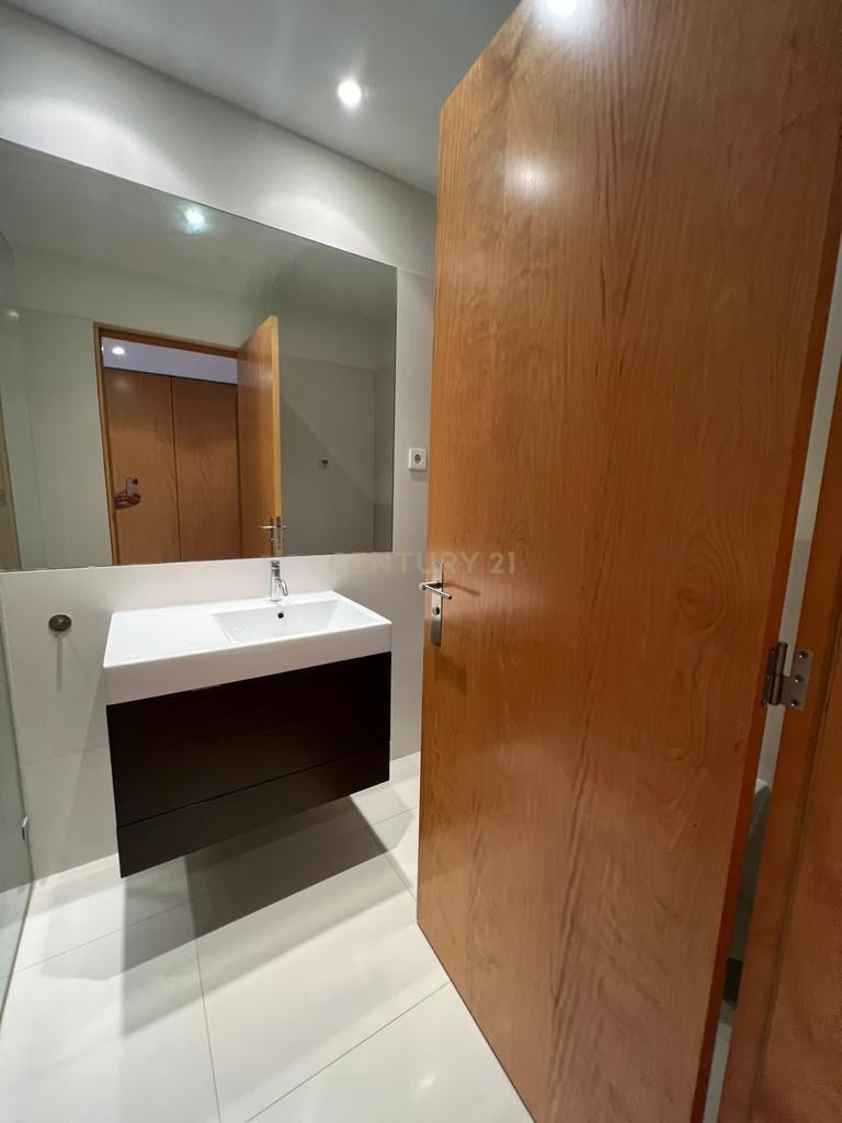 Apartamento T3 à venda em Lordelo do Ouro e Massarelos, Porto — foto 18