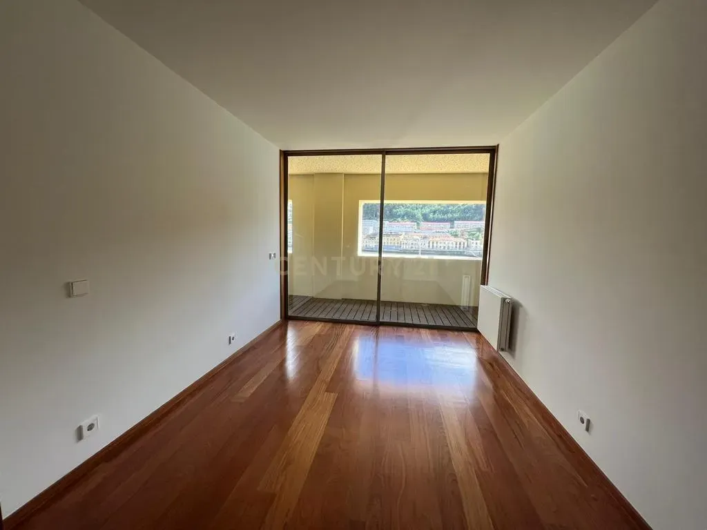 Apartamento T3 à venda em Lordelo do Ouro e Massarelos, Porto — foto 19