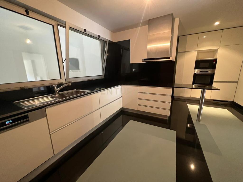 Apartamento T3 à venda em Lordelo do Ouro e Massarelos, Porto — foto 15