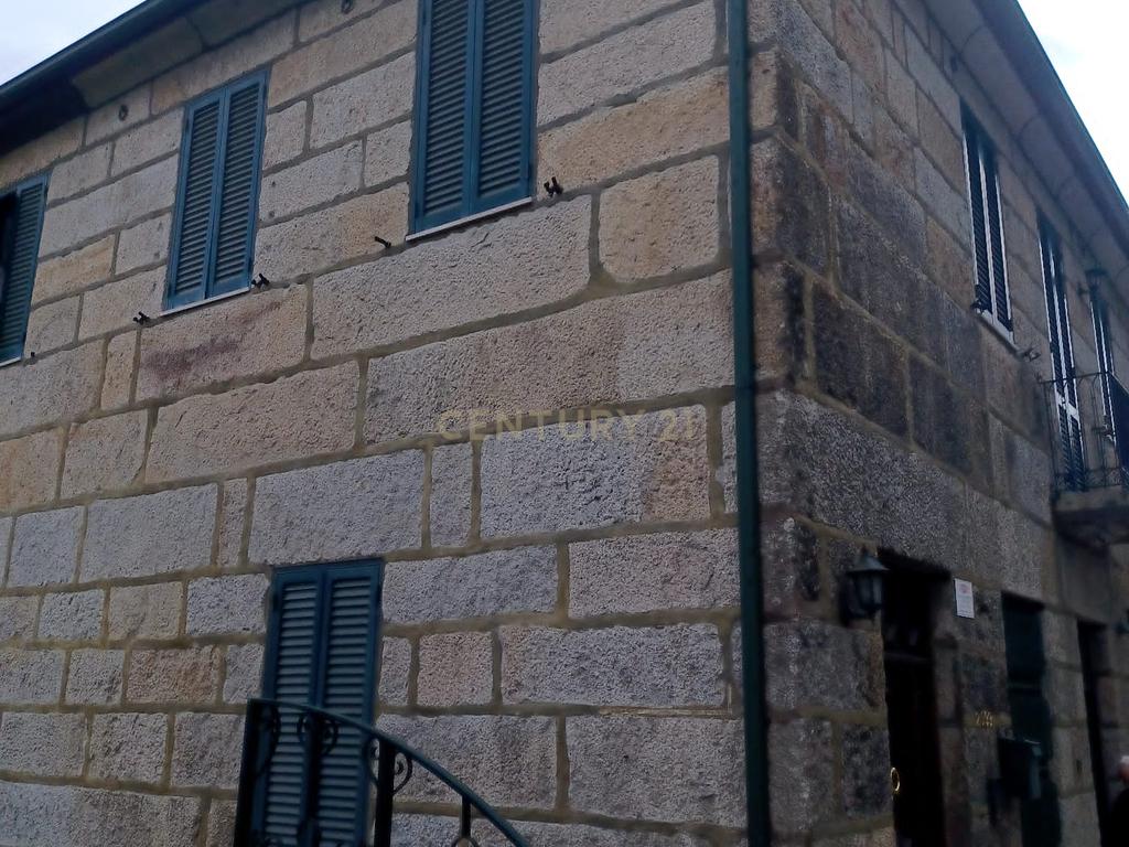 Moradia Secular T6, recuperada em Sande, Marco de Canaveses - Image 7
