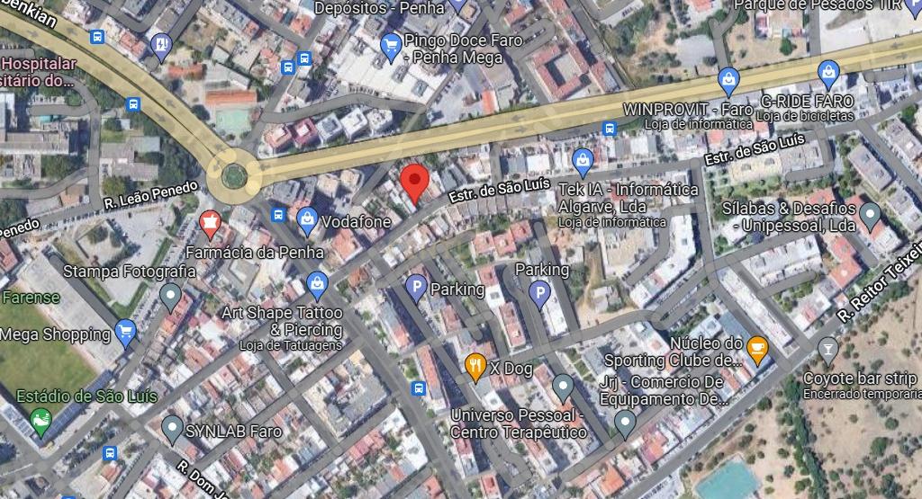 Moradia para recuperação total com terreno de 150m2 e 73m2 de área de construção - Faro - Image 3