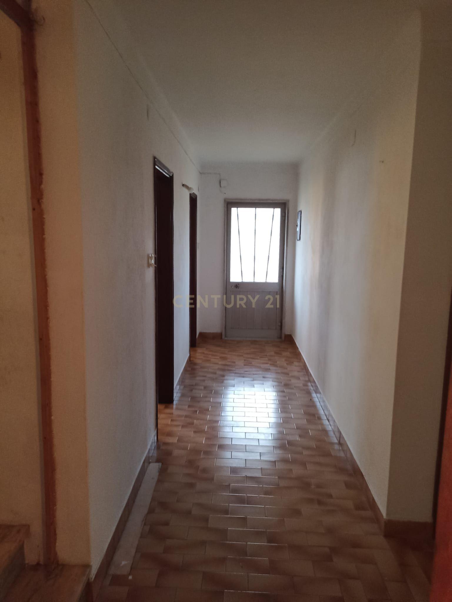 Apartamento T3 em Paul, Covilhã - Image 15