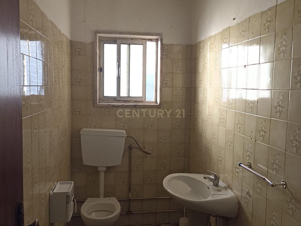 Apartamento T3 em Paul, Covilhã - Image 21