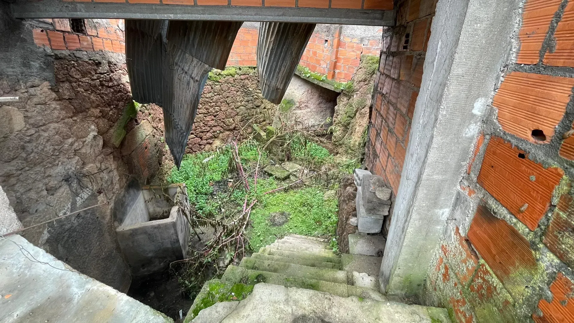 Moradia com logradouro e garagem - Escalos de Baixo - Castelo Branco - Image 12