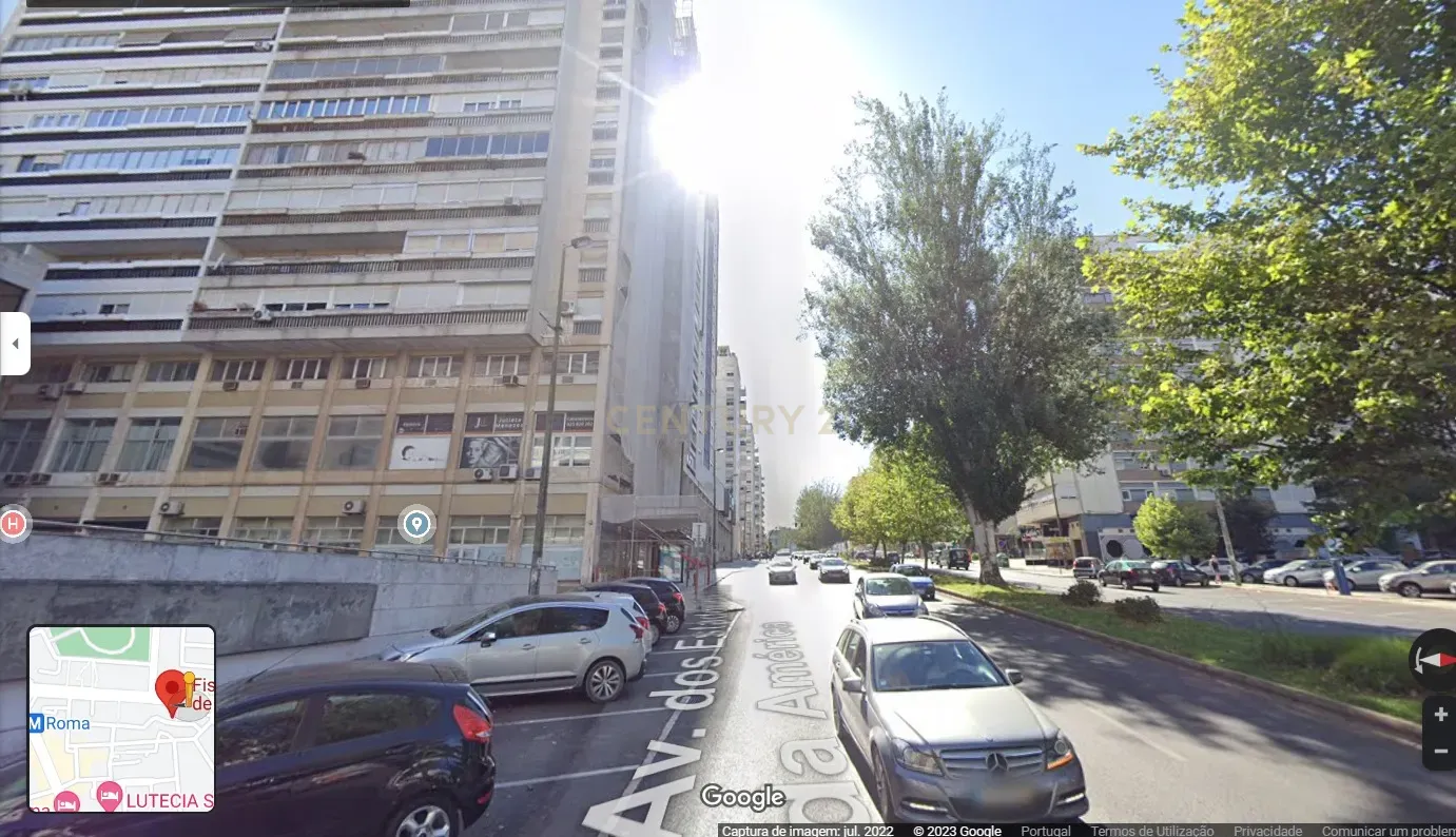 Elegível para vistos Gold Loja na Av. Estados Unidos da América 66m2 - Image 10