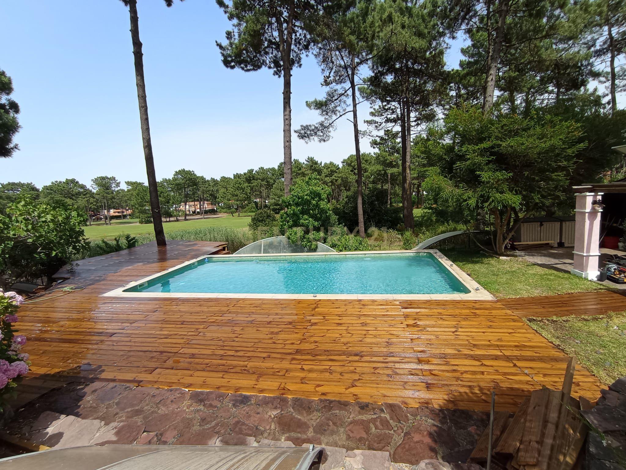 Moradia V5 Arquitetura Tradicional inserida na prestigiante Herdade da Aroeira. - Image 13