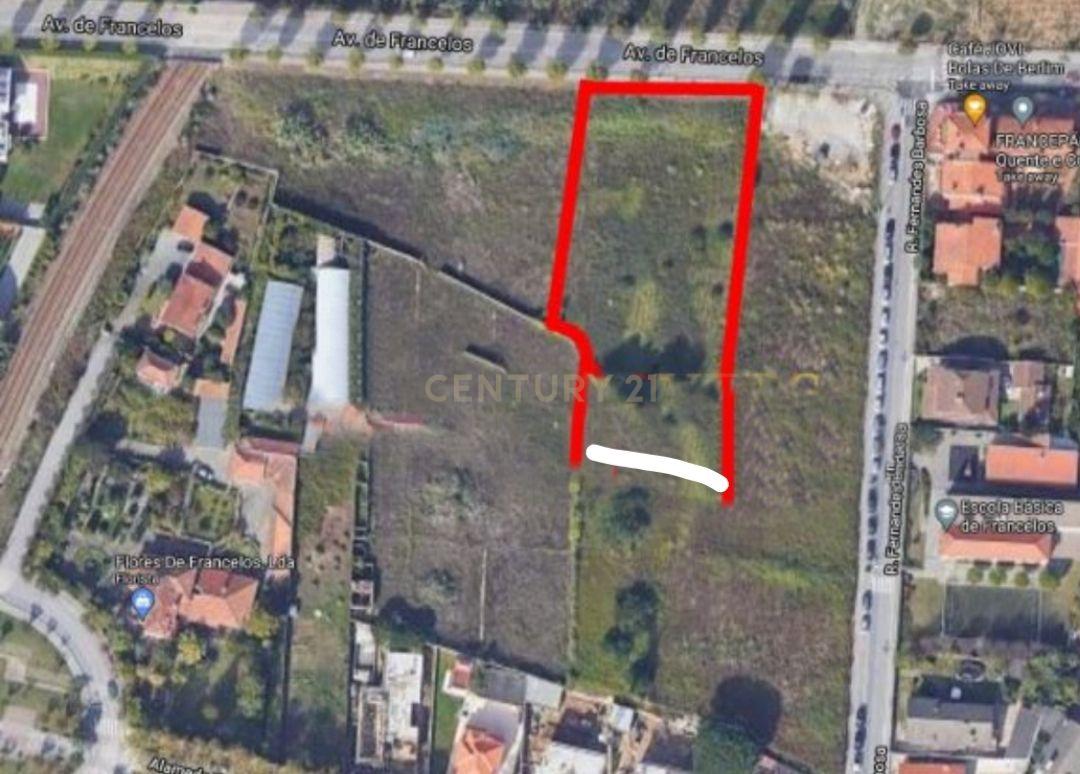 Land for sale in Vila Nova de Gaia, Portugal — €625,000
