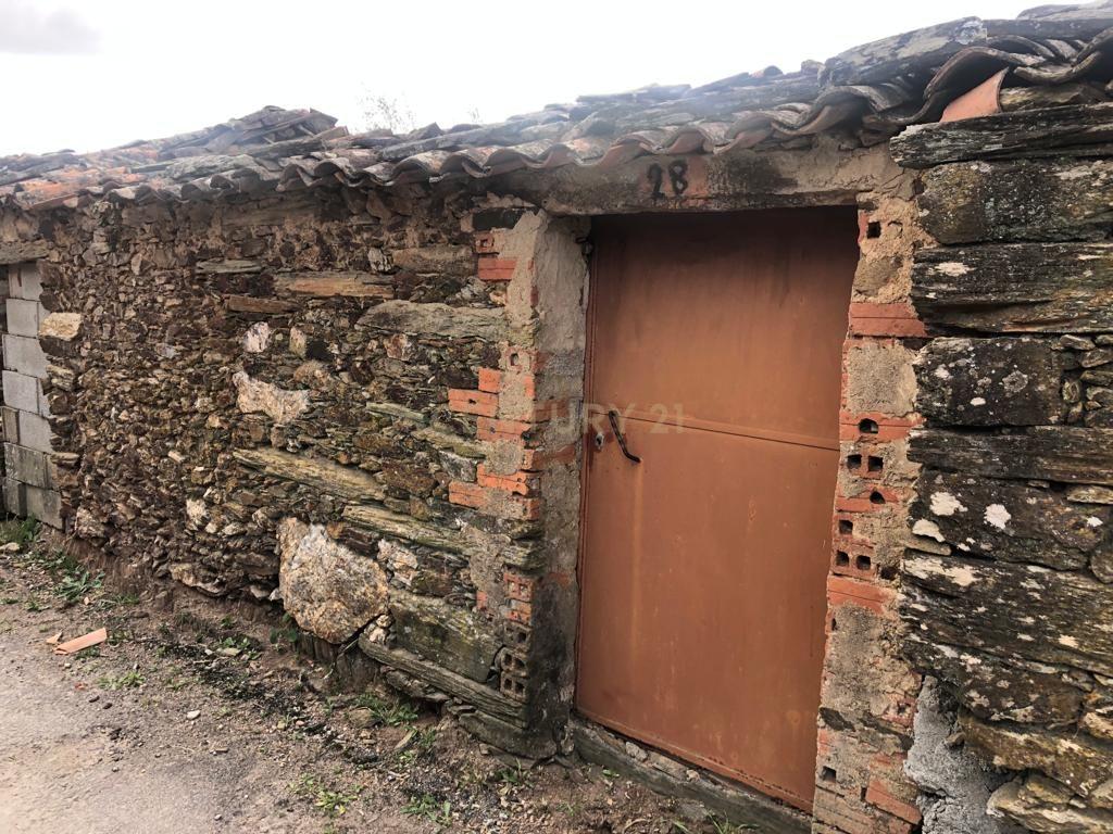 Moradia em Cebolais de Baixo, Castelo Branco - Image 12