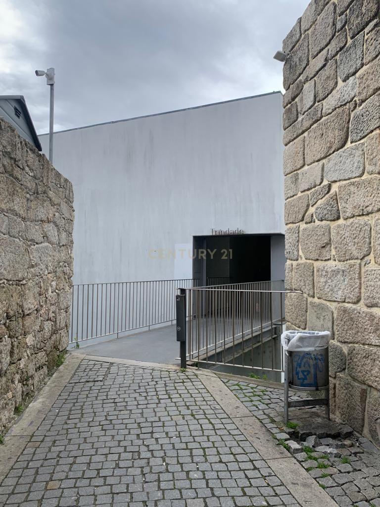 PRÉDIO PARA REABILITAÇÃO À ESTAÇÃO DE METRO TRINDADE - Image 14