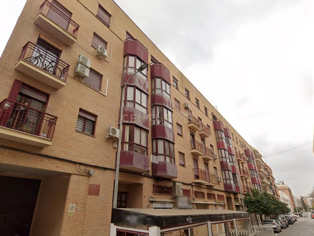 Garagem - Image 1