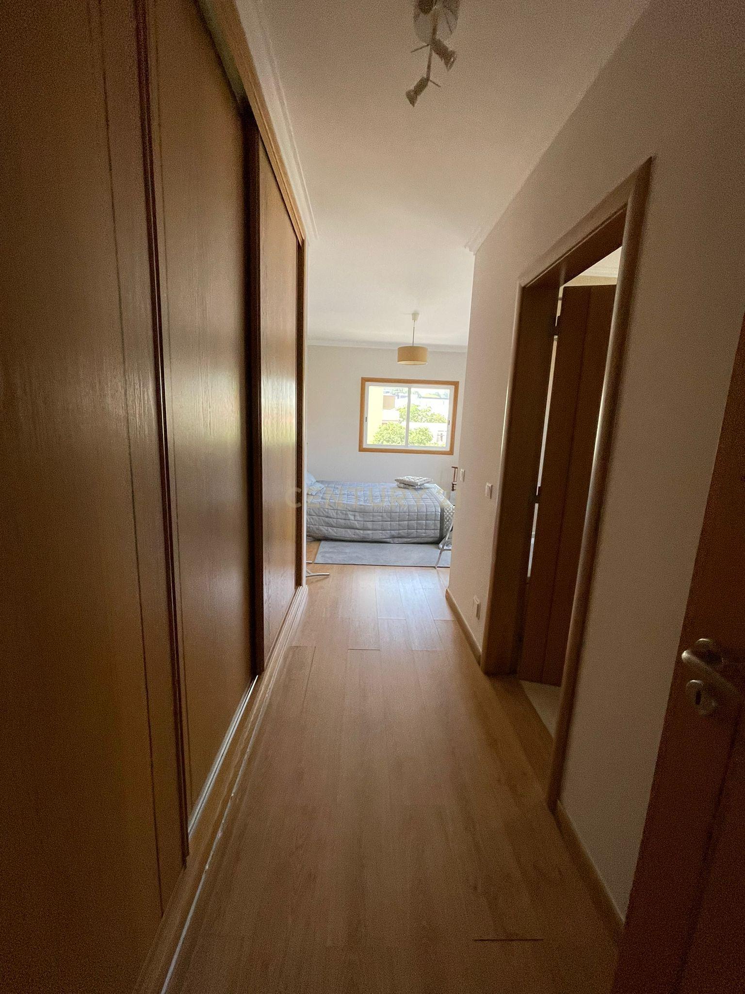 Fotografia 6 de Apartamento T2 mobilado em Nova Carnaxide