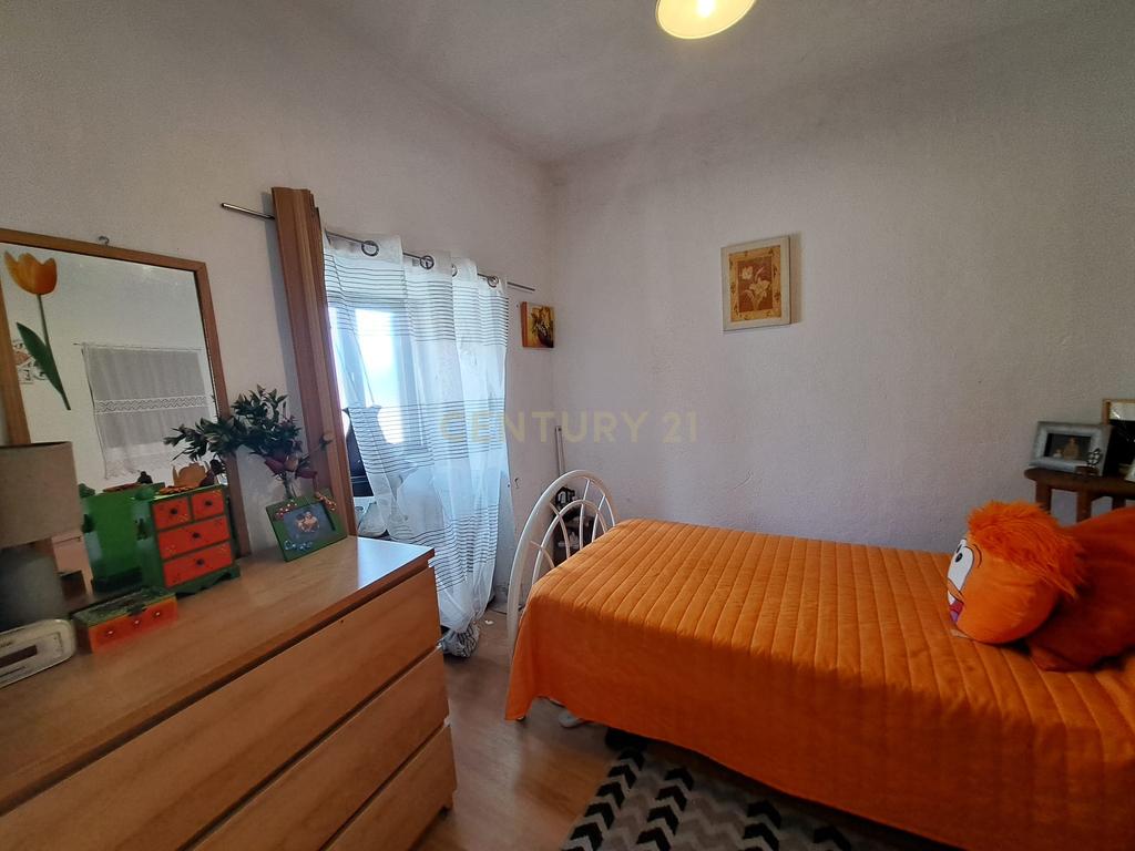 MORADIA TERREA T2 - SANTA MARINHA DO ZÊZERE EM BAIÃO - Image 8
