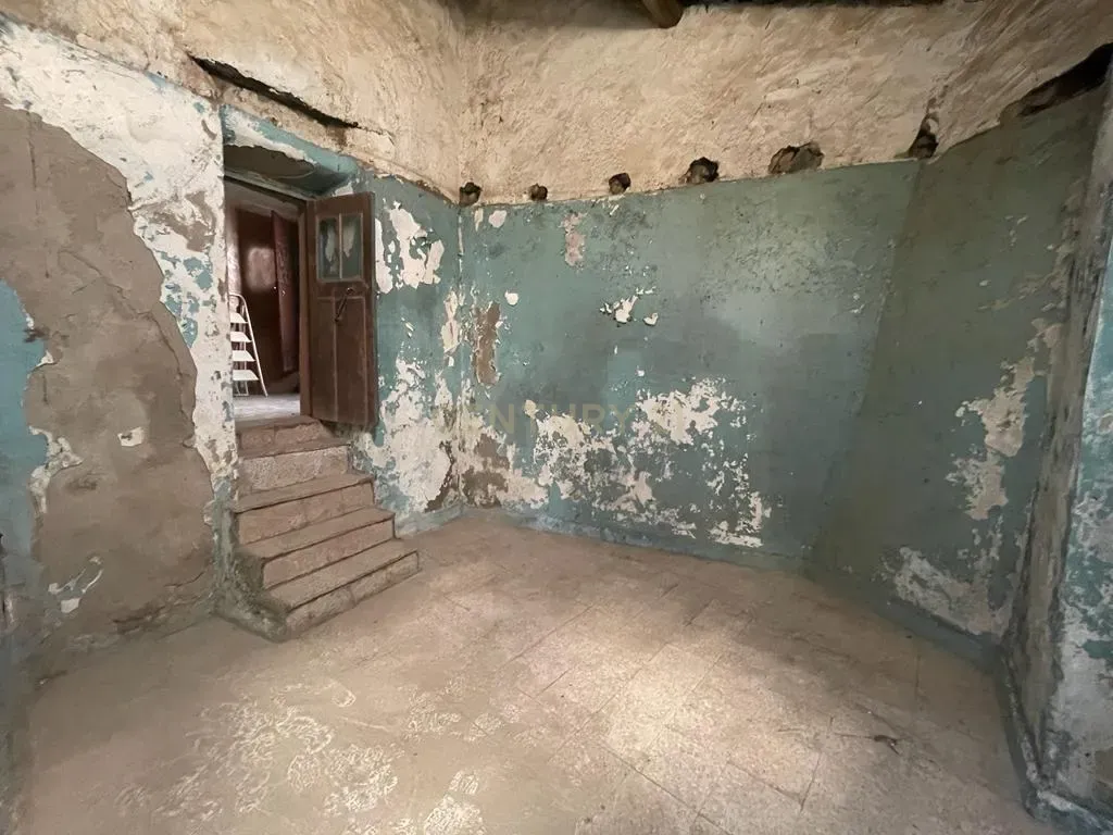 Moradia para reconstruir, Castelo, Castelo Branco - Image 8