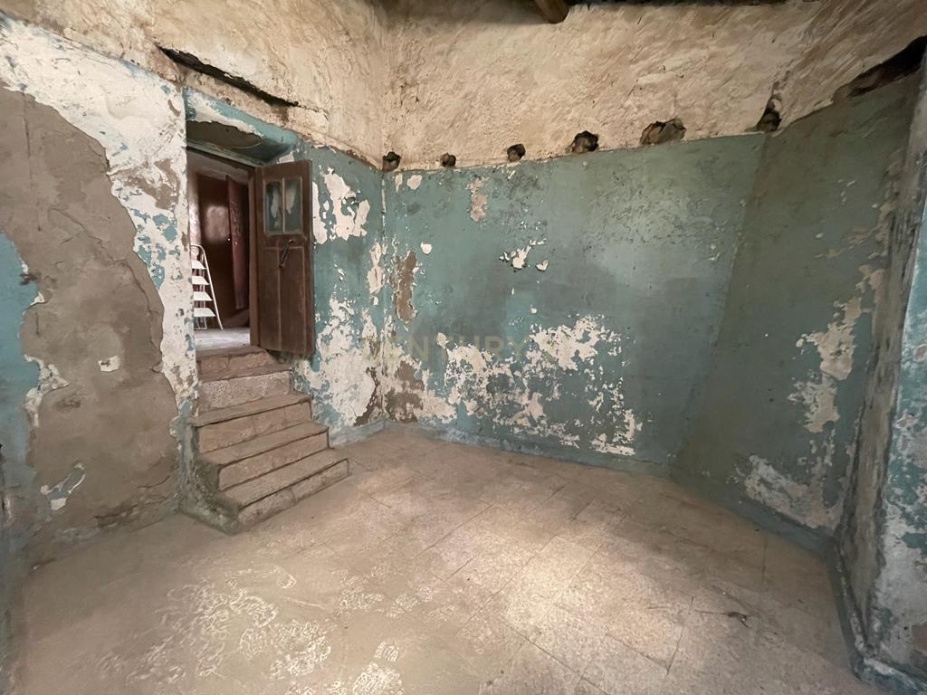Moradia para reconstruir, Castelo, Castelo Branco - Image 8