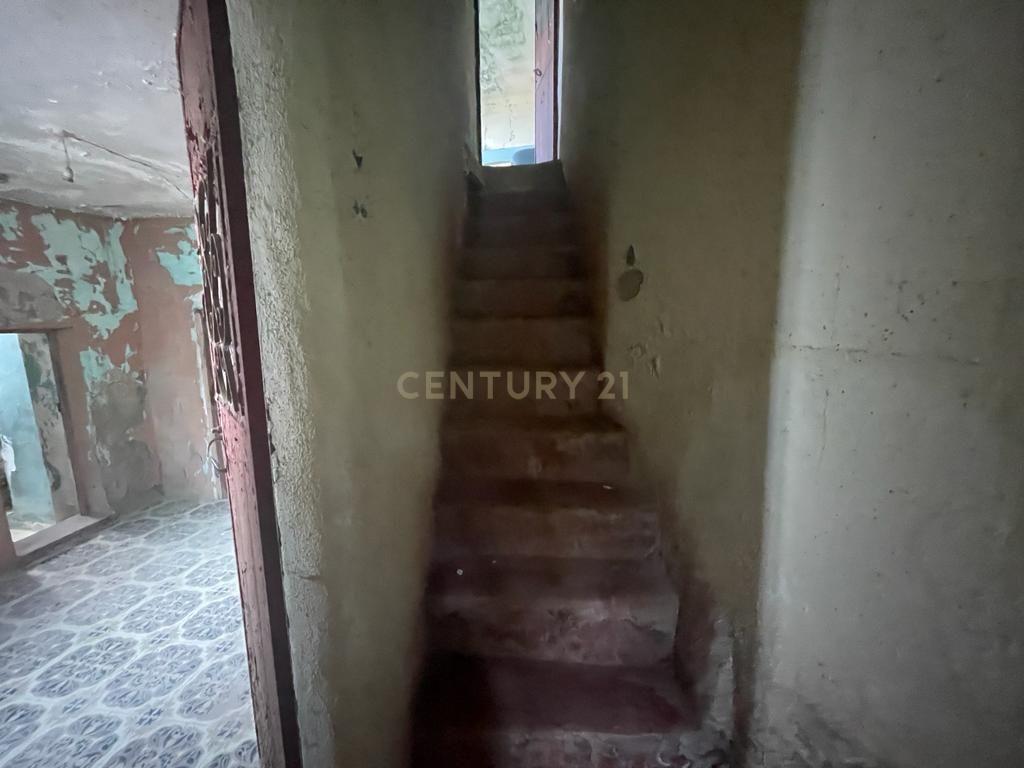 Moradia para reconstruir, Castelo, Castelo Branco - Image 19