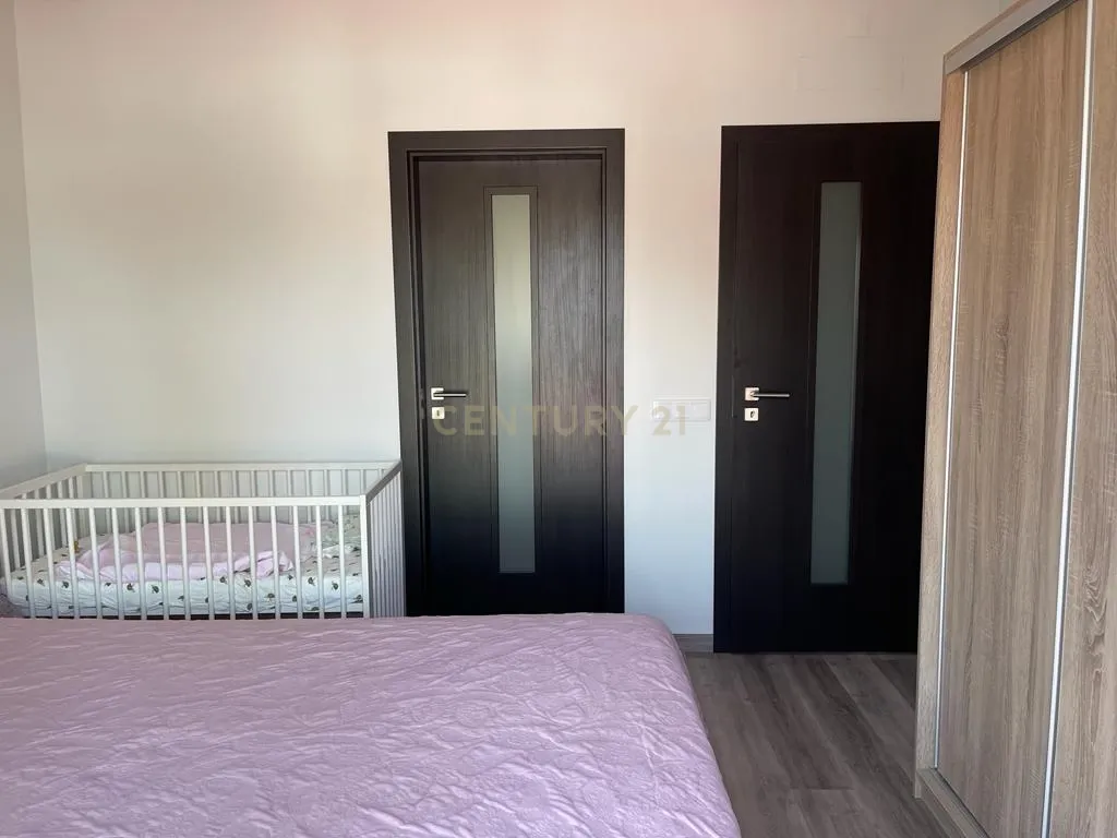 Prédio com Habitação com 3 quartos e Loja para Comércio - Image 12