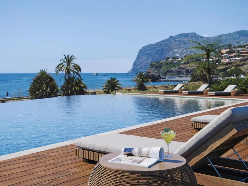 Apartamento T3 - Piscina, Vista Mar - Praia Formosa, Funchal - Image 2