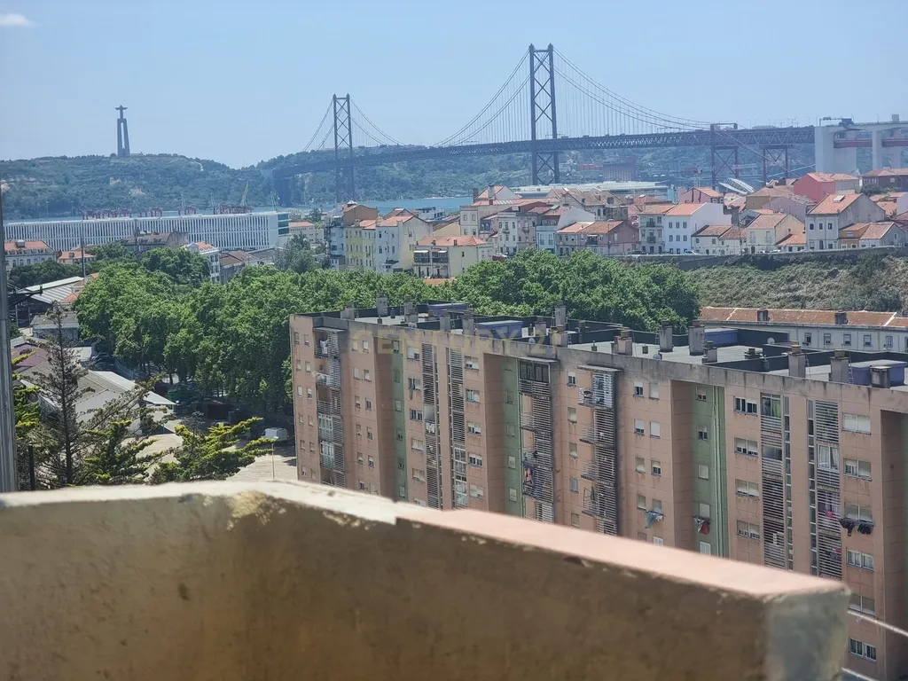 Prédio para venda em Campo de Ourique, Lisboa (12 moradias/27 frações) - Image 1