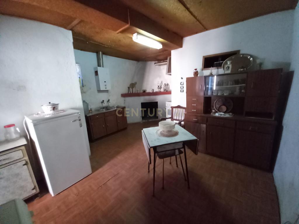 Moradia T3, Alpedrinha, Fundão - Image 4