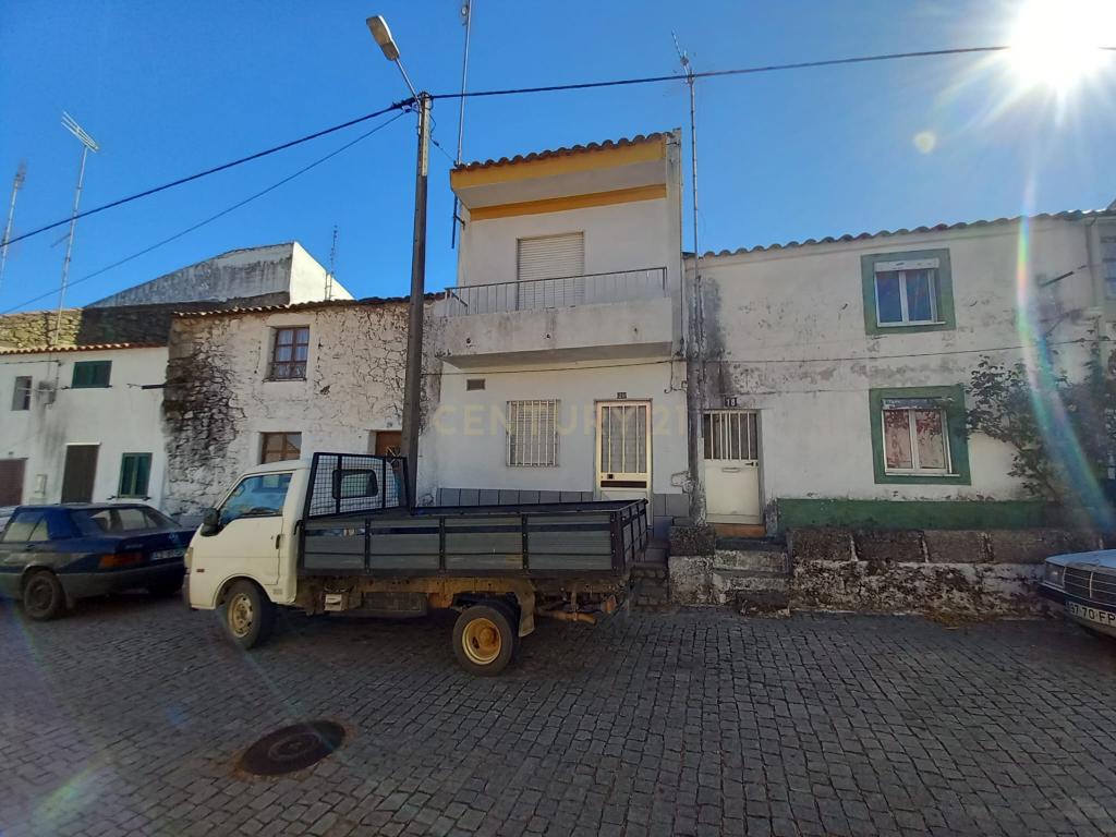 Moradia em Zebreira - Image 1