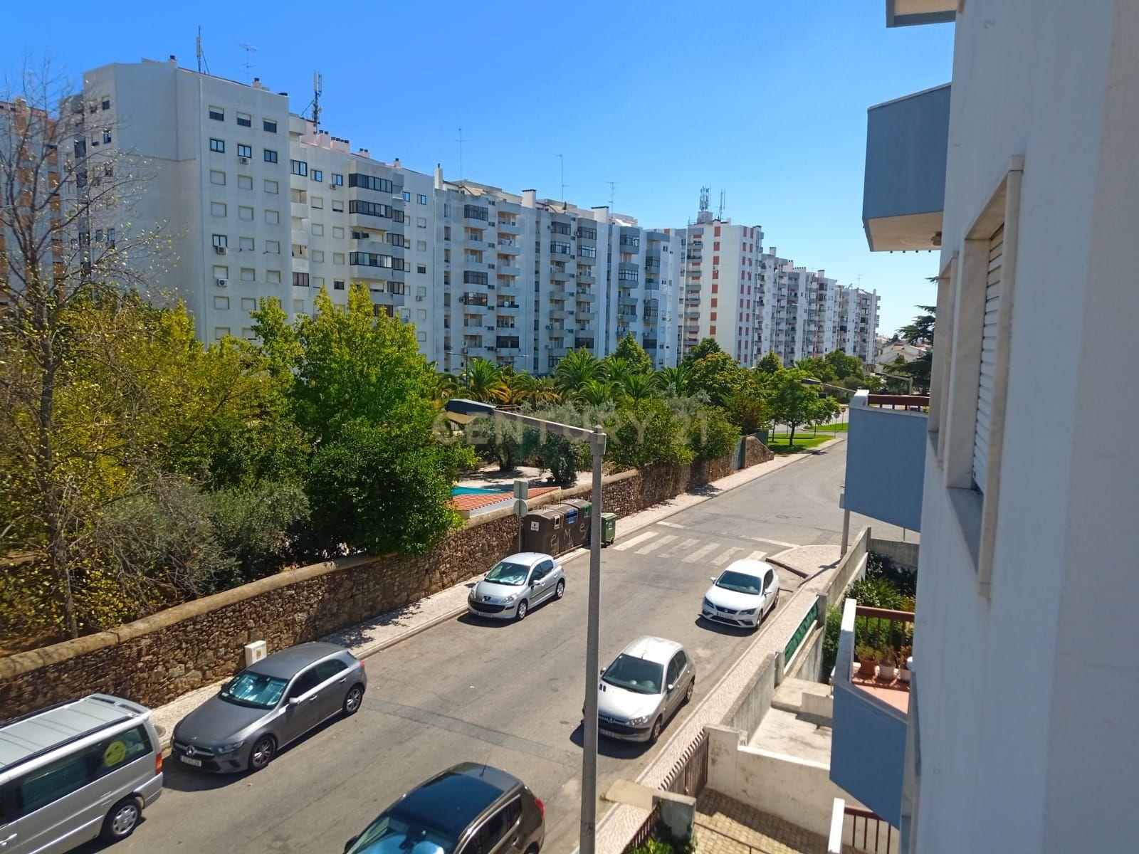 Apartamento T5, Castelo Branco - Image 4