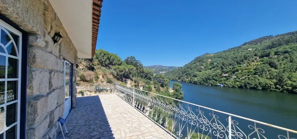 Fantástica Quinta com vistas sobre o Rio Douro - Marco de Canaveses - Image 1