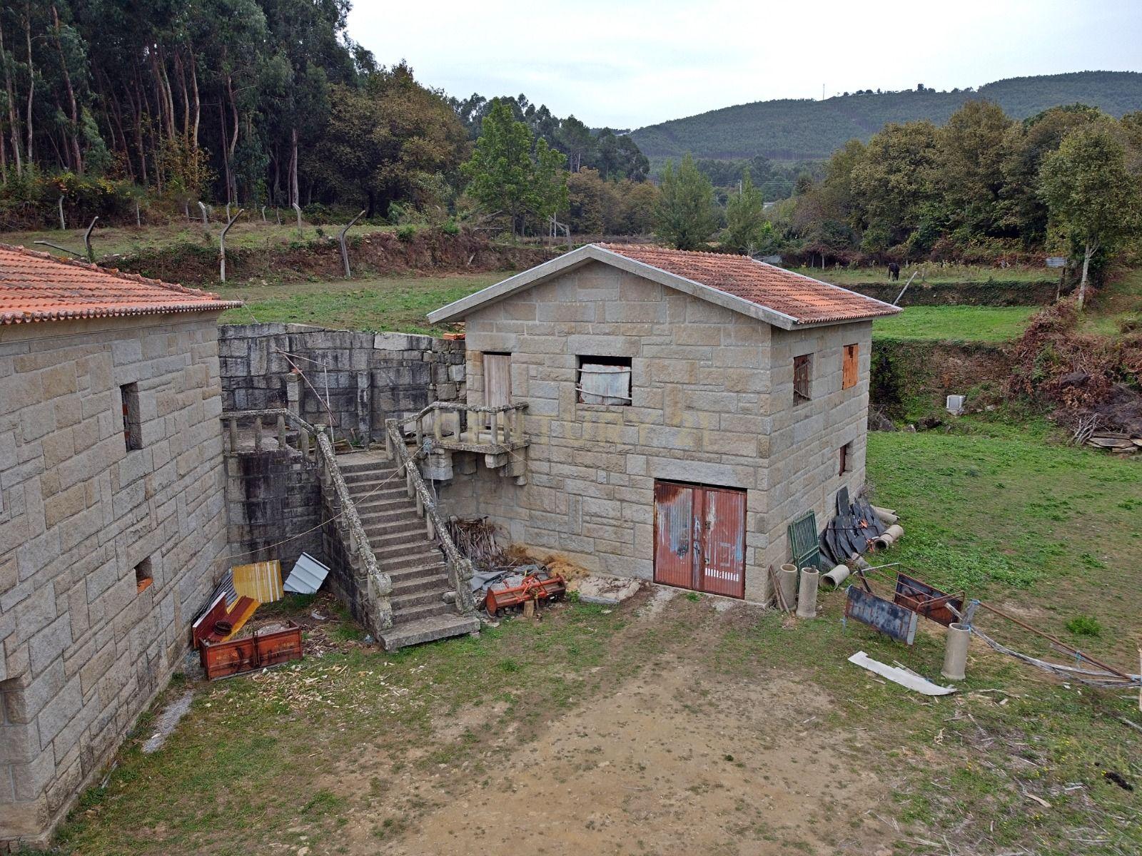 Quinta em Alvarenga, 2 moradias para terminar construção - Passadiços Paiva e Ponte 516 Arouca - Image 22