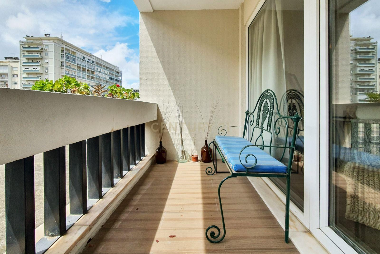 O Seu Novo T3 Renovado na Avenida dos EUA: Conforto e Estilo em Lisboa - Image 12