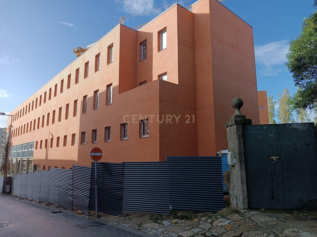 Apartamento com um quarto de luxo e novo em prédio muito moderno no centro de Matosinhos, perto do metro - Image 17