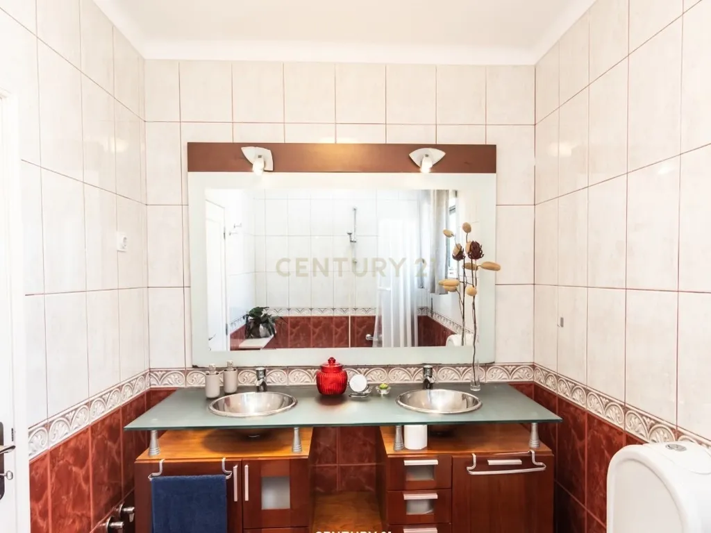 Apartamento T2 em Nazaré - Image 6