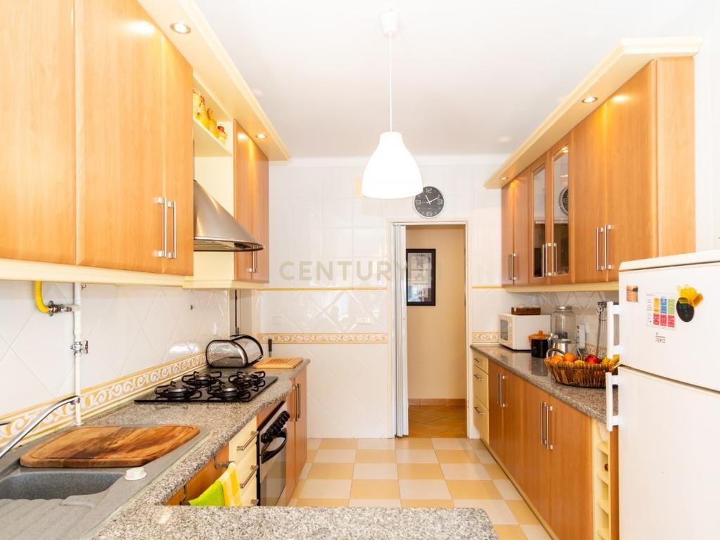 Apartamento T2 em Nazaré - Image 7