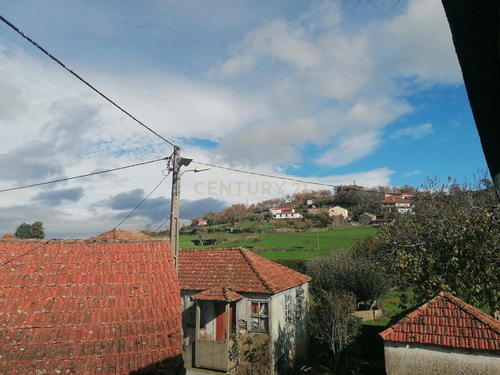 CASA RÚSTICA EM PEDRA I FELGUEIRAS (RESENDE) - Image 16
