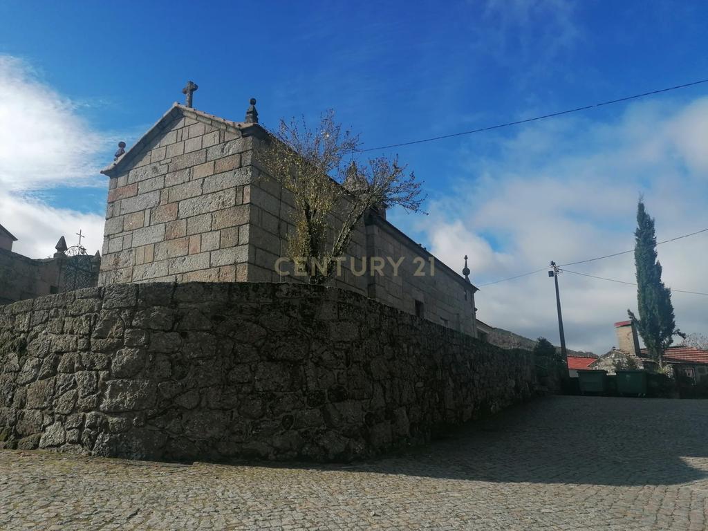 CASA RÚSTICA EM PEDRA I FELGUEIRAS (RESENDE) - Image 28