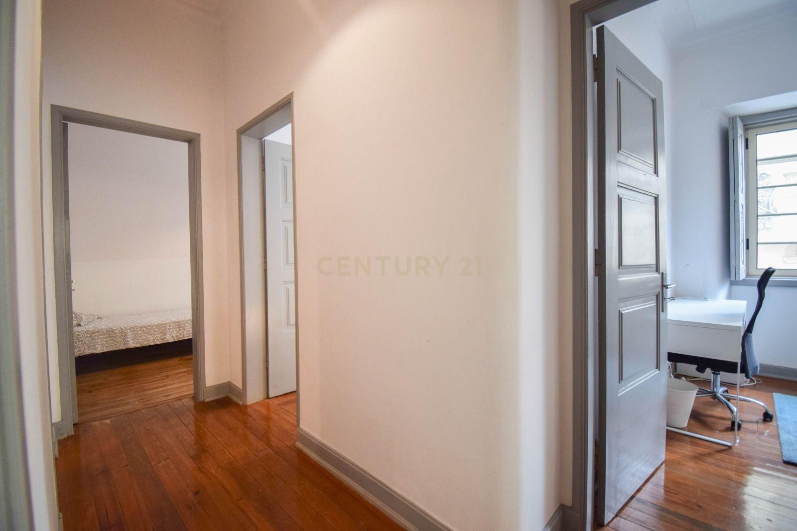Fotografia 9 de Apartamento T3+1 Mobilado e Equipado, Oportunidade para Arrendamento Universitário