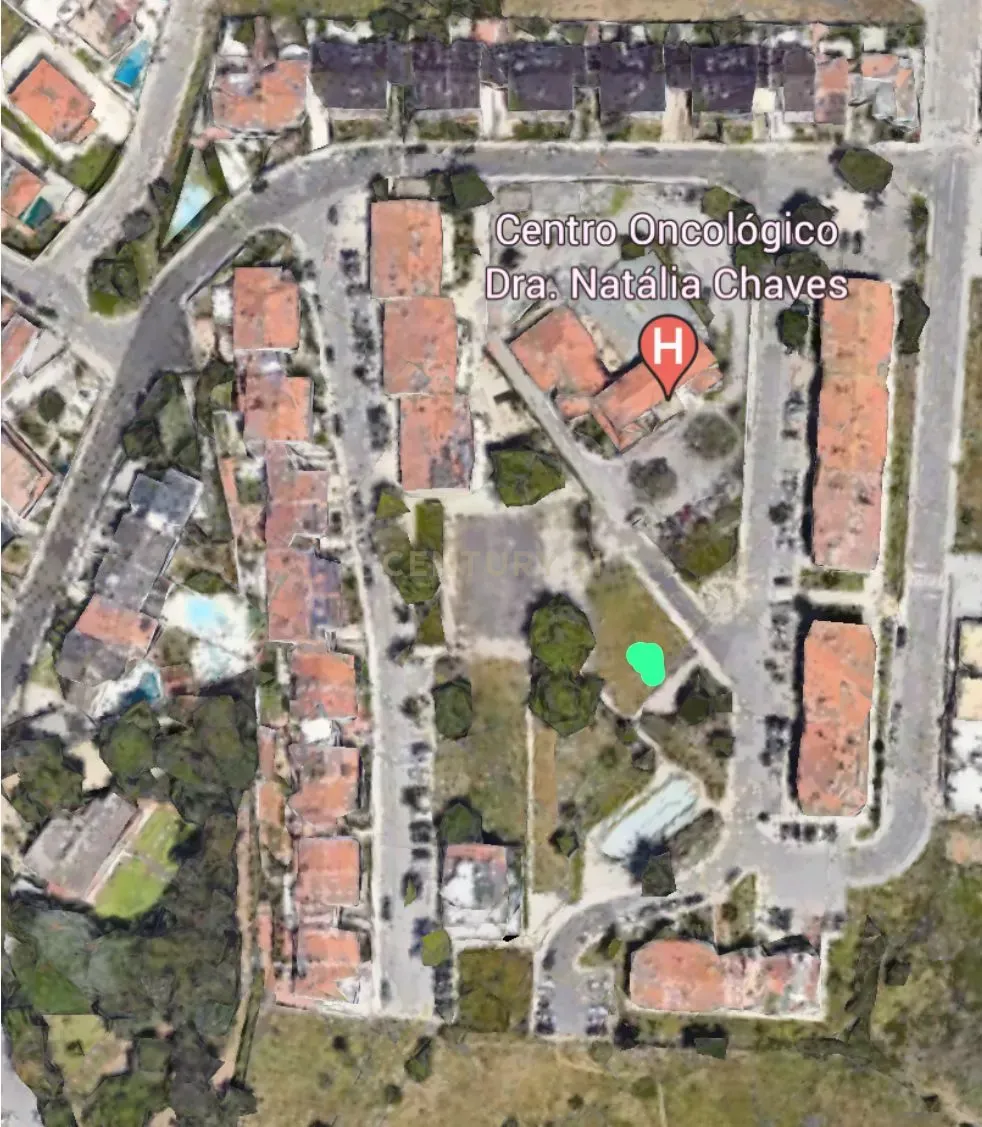Land for sale in Oeiras, Portugal — €580,000