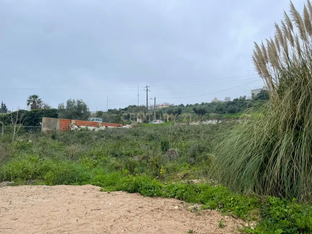 Terreno urbano com 674 m2 para construção na Quinta da Laje, em Palmela - Image 8