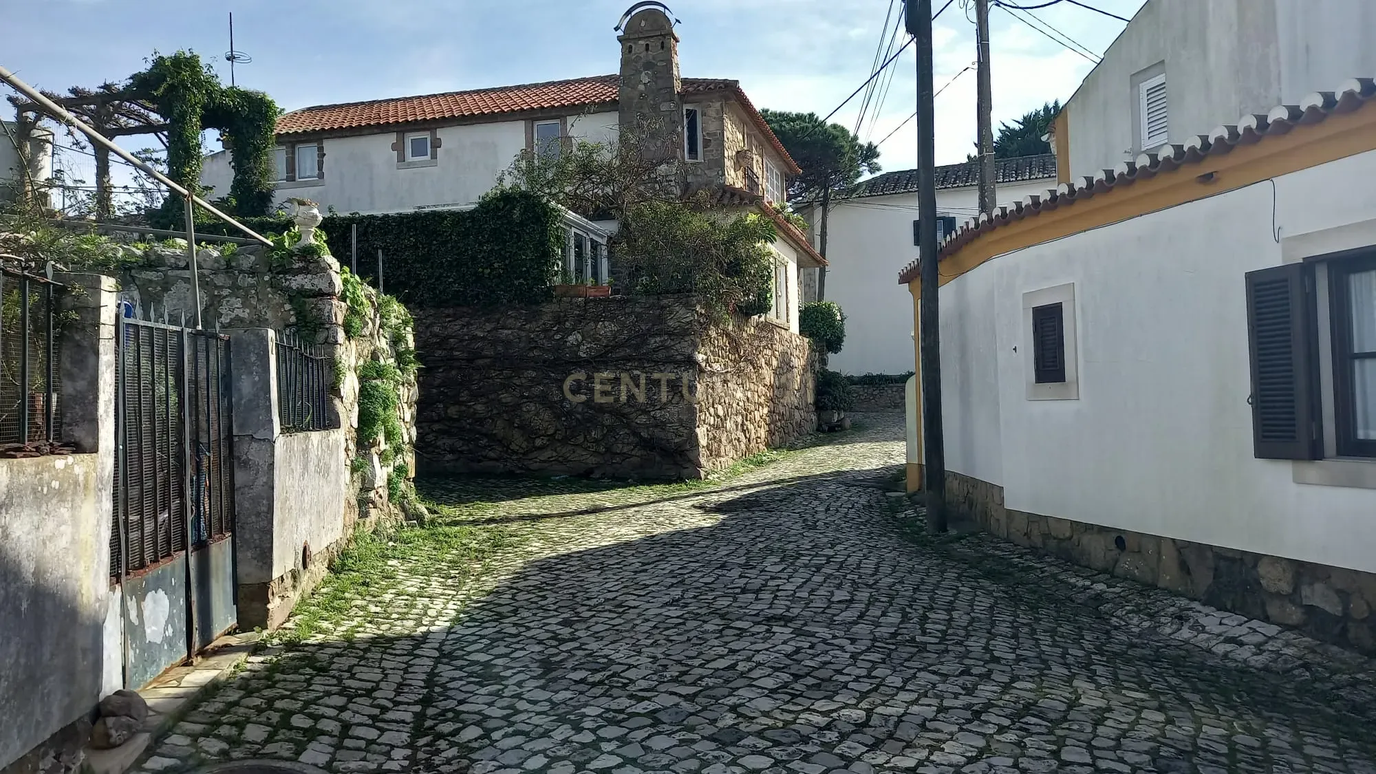 Ulgueira, Colares/Sintra - Moradia T2 Vista Mar, para Remodelar - Image 34