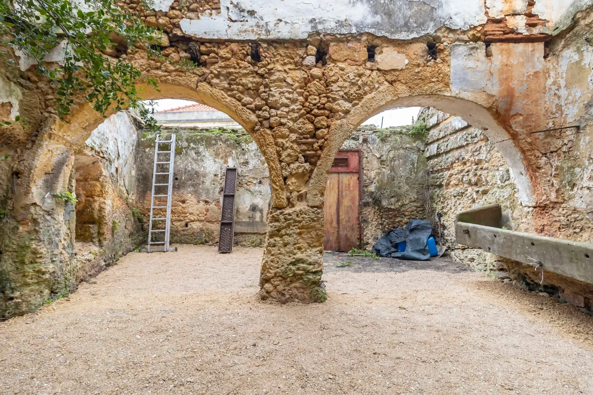 Moradia para reconstrução em Palmela - Image 1
