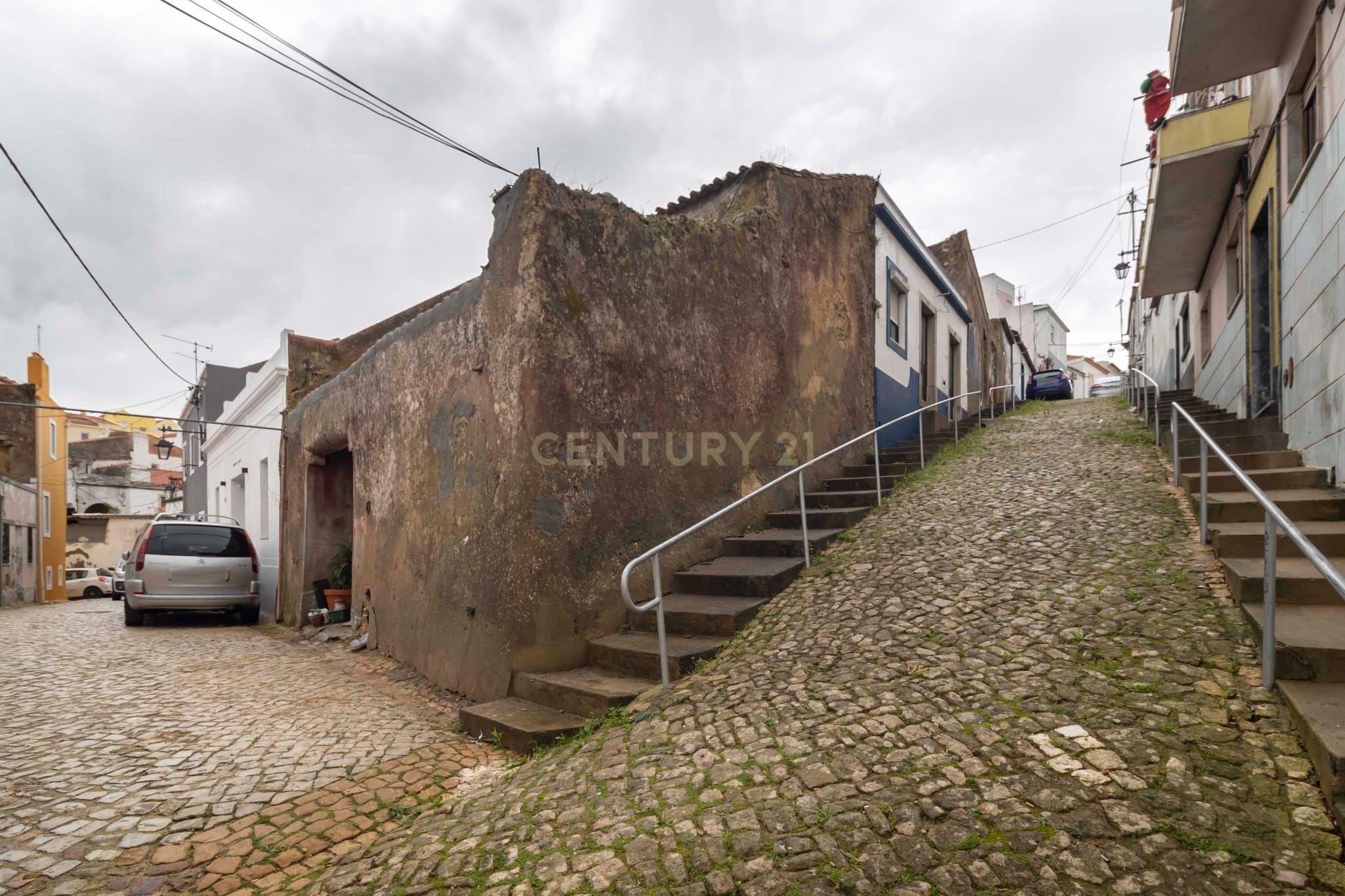 Moradia para reconstrução em Palmela - Image 8