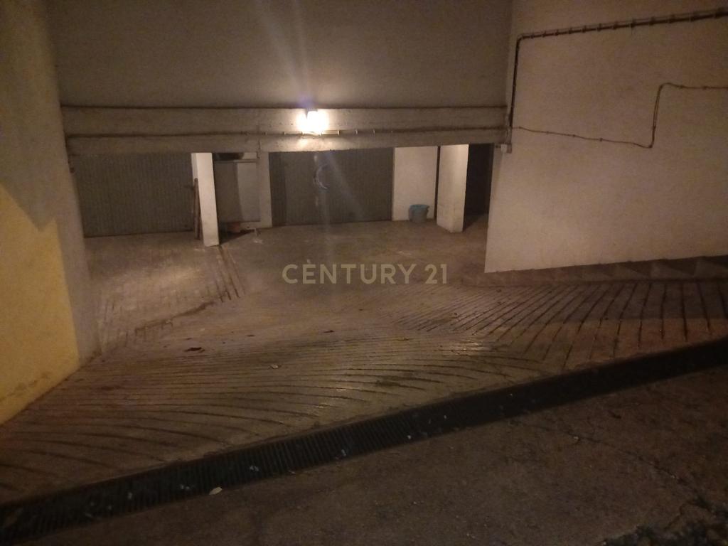 Garagem Fechada centro da Cidade de Castelo Branco - Image 2