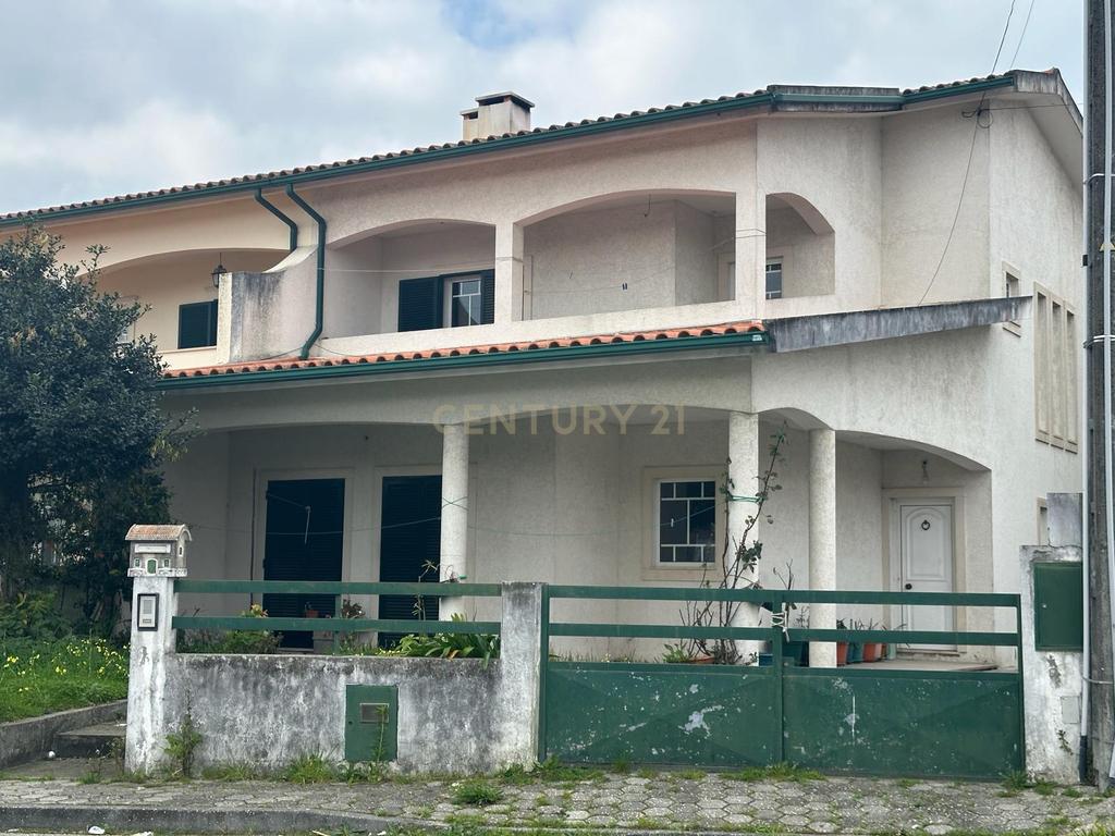 Moradia T3 em Mataduços - Image 2