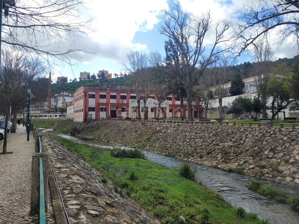 Terreno Urbano para Construção na Urbanização da Quinta do Brandão, Alenquer - Image 12